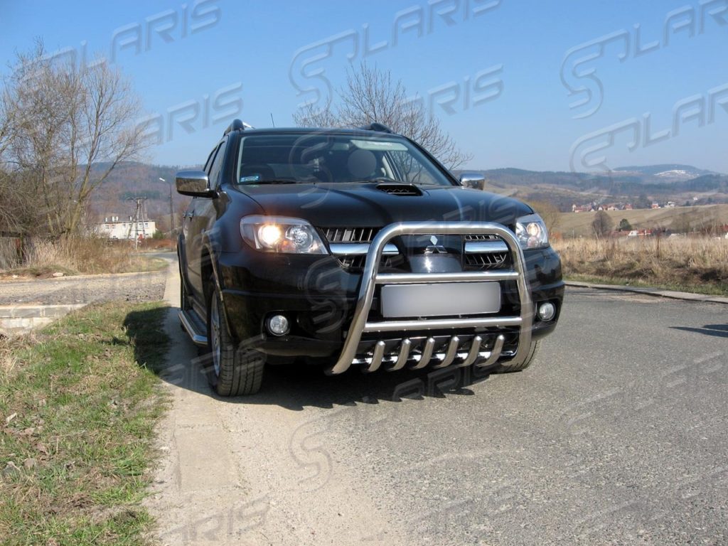 Mitsubishi outlander 2001 год